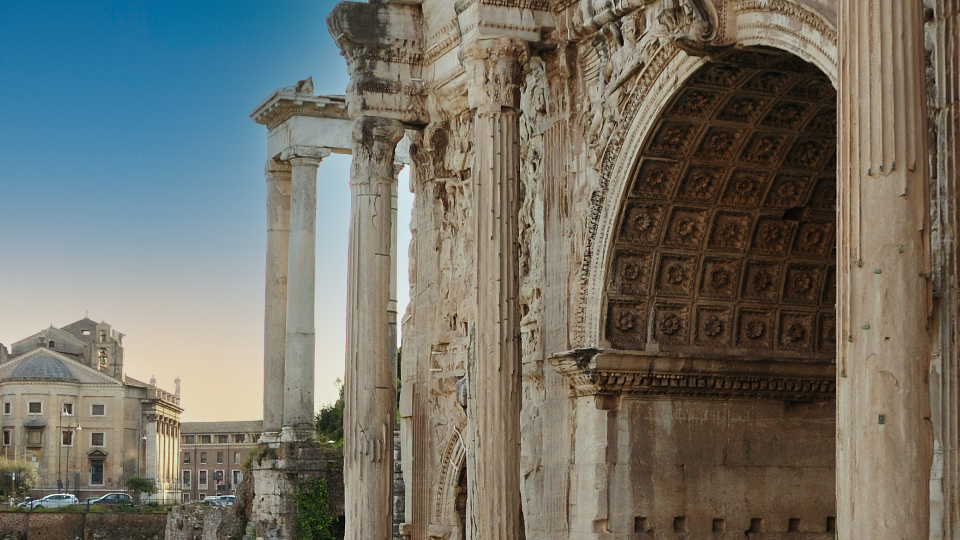 Rome: Colosseum, Roman Forum and Trajan Market Guided Tour